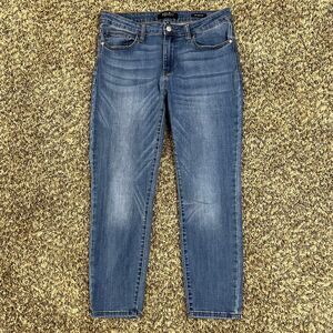 Judy Blue Relaxed Fit Mid-Rise Jeans size 31